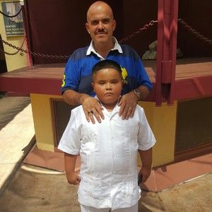 Meet your Posher, Lazaro